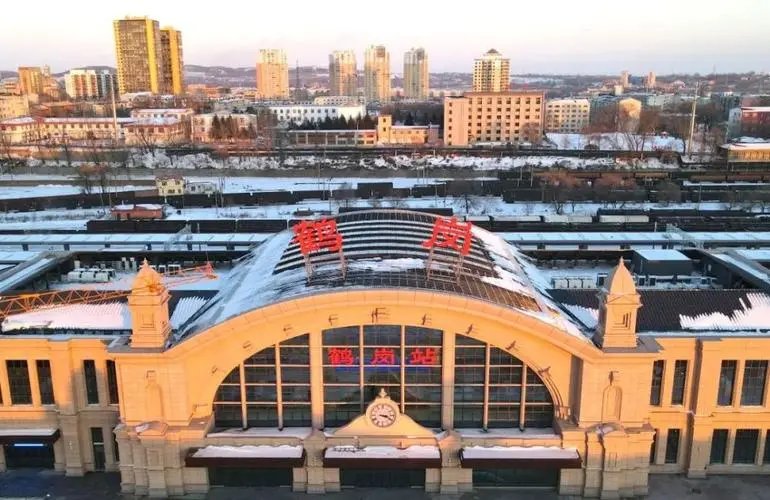 邯鄲到鶴崗物流公司-邯鄲至鶴崗貨運(yùn)客戶至上定制服務(wù)|可靠、經(jīng)濟(jì)實(shí)惠